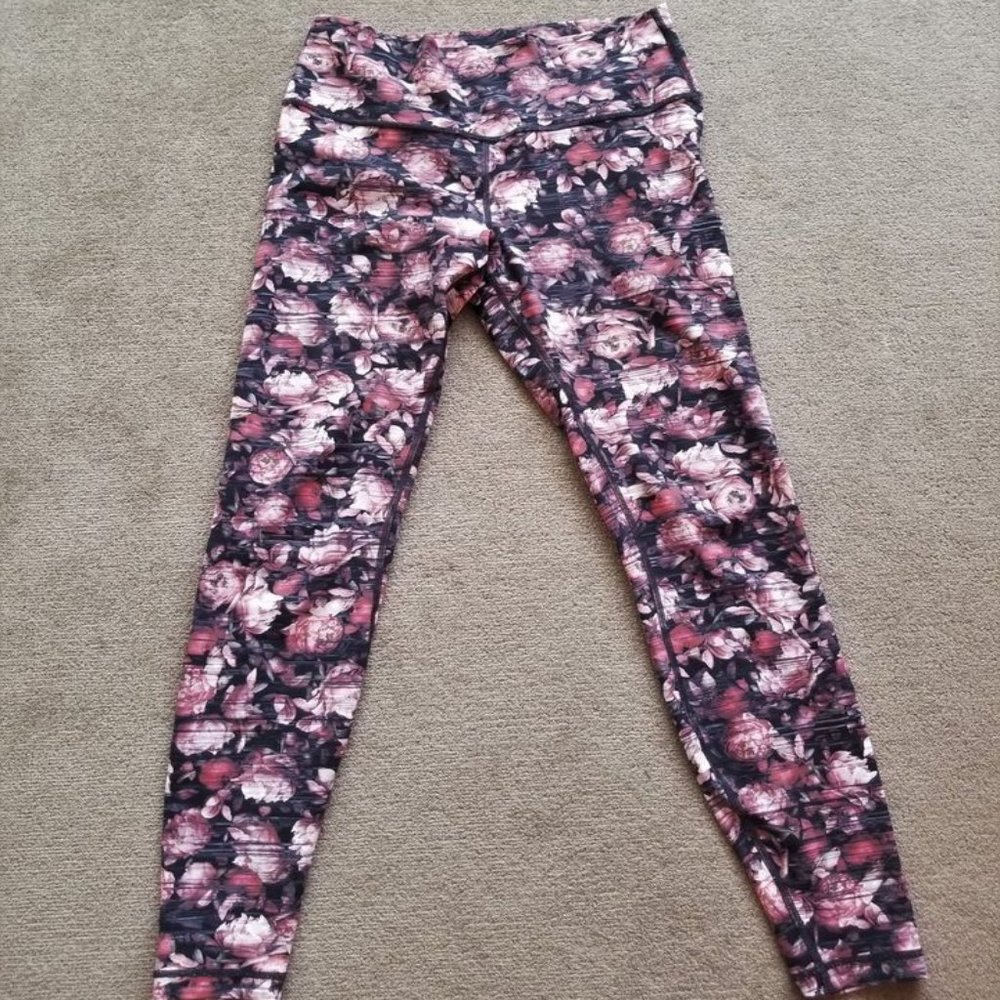 Lululemon Floral Wunder Under Hi-Rise Nulux size 10